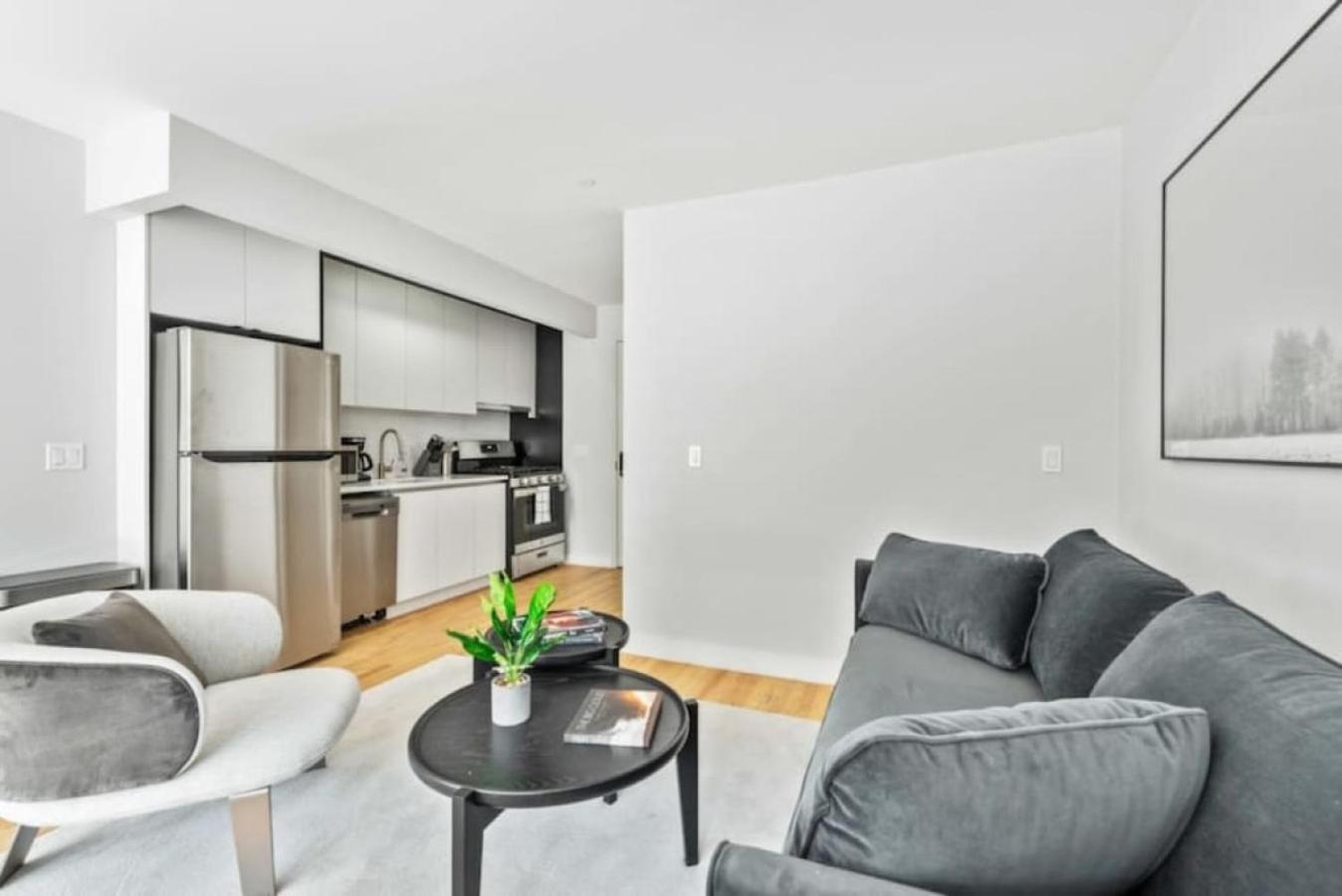 Luxe Studio With Charming Juliet Balcony Apartman New York Kültér fotó